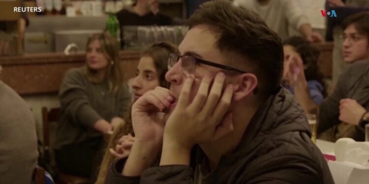 Con gritos de estrés y felicidad: así vivieron los uruguayos la tanda de penaltis ante Brasil