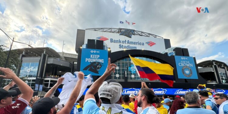 En Fotos | Hinchas colombianos y uruguayos en Charlotte emocionados ante partido Colombia-Uruguay