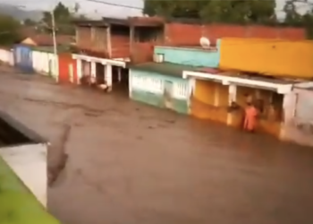 Paso de huracán Beryl causa inundaciones en el oriente de Venezuela