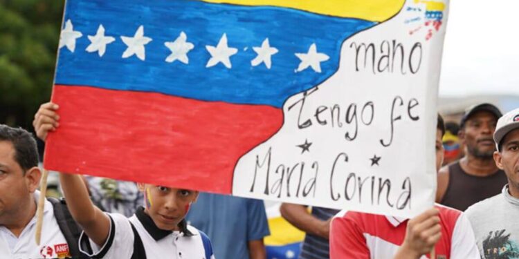 Entre tristeza e ira reaccionan los venezolanos en Colombia y el gobierno Petro mantiene silencio