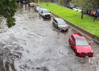 Lluvias torrenciales provocan inundaciones en Toronto