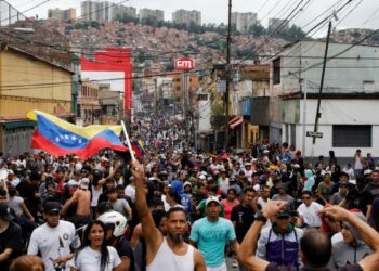 OEA insta a Maduro a asumir derrota o convocar nuevas elecciones