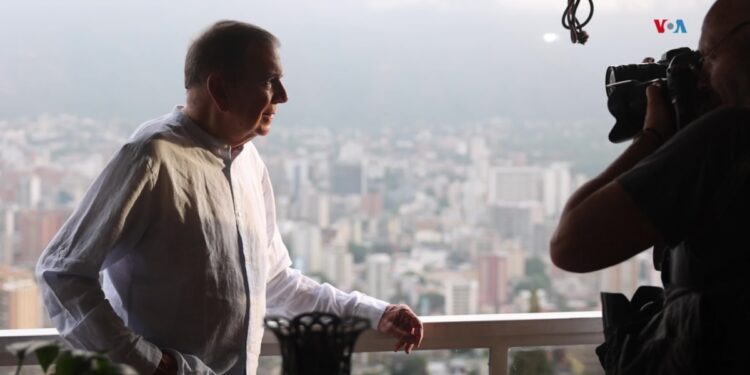 Edmundo González Urrutia, el diplomático “desconocido” que quiere liderar la transición en Venezuela