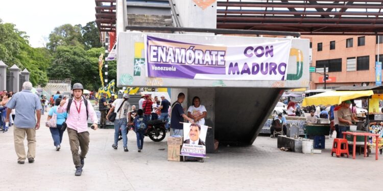 Los venezolanos se preparan para los comicios presidenciales