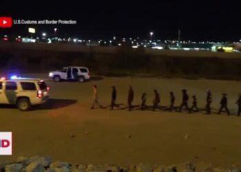 Expertos advierten sobre necesidad de asistir a menores migrantes para integrarse en EEUU