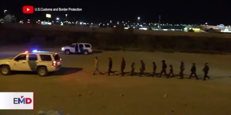 Expertos advierten sobre necesidad de asistir a menores migrantes para integrarse en EEUU