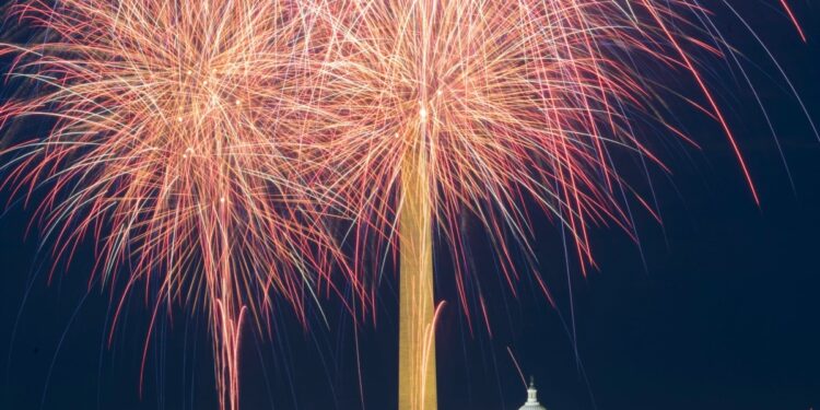 Entre barbacoas y celebraciones junto a miembros del Ejército, el presidente Joe Biden conmemoró el Día de Independencia de Estados Unidos.