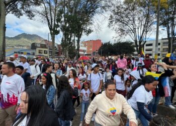 Venezolanos en Colombia muestran su descontento por la victoria de Maduro
