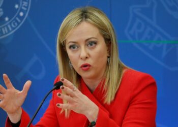 Indignación tras el ataque a un periodista italiano en un acto neofascista