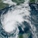 El Estado de Texas está en alerta con la llegada de Beryl que provoca fuertes e intensas lluvias y fuertes vientos
