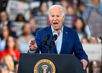 El presidente de EEUU Joe Biden continuará en las elecciones después de su actuación en el debate presidencial