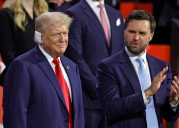 El intento de magnicidio a Trump acapara la esfera mediática desviando los cuestionamientos sobre el futuro político del presidente Biden.