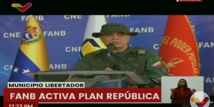 Padrino López: La FANB garantizará a toda costa la paz y el orden durante el 28-J