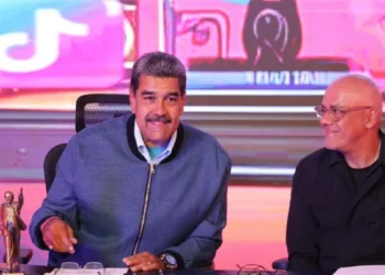 Jefe de Estado: Venezuela ha renacido pero falta mucho por hacer