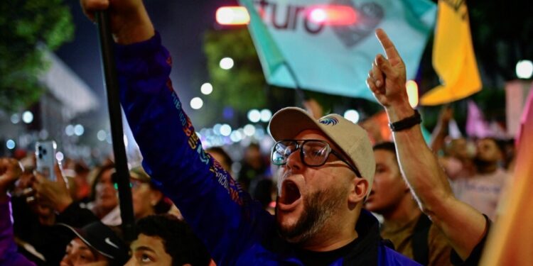 El secretario de Estado de EEUU se mostró escéptico luego de los resultados eleccionarios en Venezuela