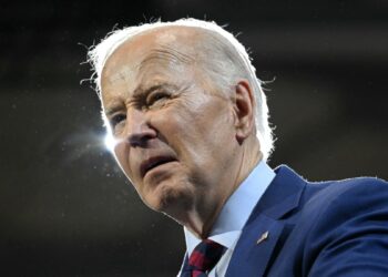 Biden abandona campaña para la reelección