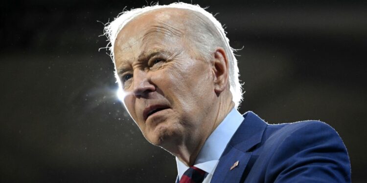 Biden abandona campaña para la reelección