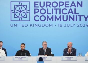 Líderes europeos abordan migración y Ucrania en cumbre en Reino Unido entre preocupaciones por Trump