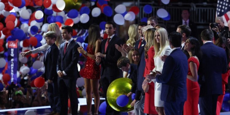 Los republicanos reaccionaron al anuncio del presidente Joe Biden de poner fin a su candidatura para la reelección presidencial en EEUU.