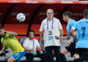 Bielsa destaca “el estilo uruguayo” para ganar a Brasil y lograr el pase a semifinales de la Copa América