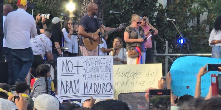 Venezolanos se reúnen en Madrid por la libertad de su país