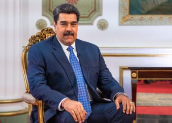 Nicolás Maduro firmó un decreto para eliminar el IGTF en bolívares