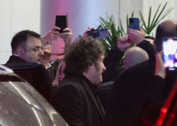 Milei encabeza foro conservador en Brasil, desaira a Lula y agudiza una disputa política