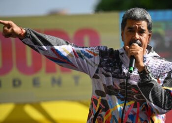 Maduro advierte que de su victoria depende que en Venezuela no haya “un baño de sangre”