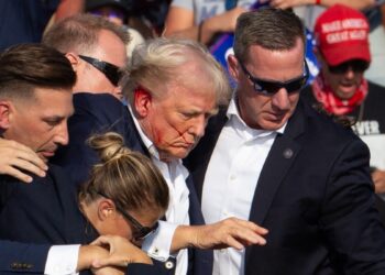 ¿Cómo han circulado las teorías de conspiración y la desinformación tras el ataque a Trump?