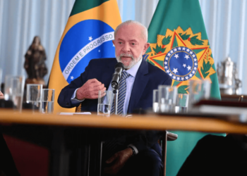 Lula confirmó que el excanciller brasileño Celso Amorim viajará a Venezuela como observador electoral