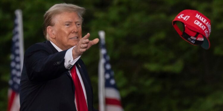 Partido Republicado divulga plataforma aprobada por Trump