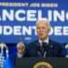 Demócratas temen que sus otros candidatos puedan perder si Biden tiene un mal desempeño