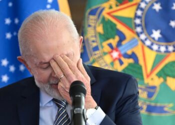 Lula está “asustado” por dichos de Maduro. Llevan máquinas a regiones.