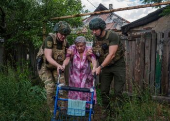 El sur de la Franja de Gaza es víctima de bombardeos israelíes, que aseguran haber desmantelado partes “de infraestructura terrorista”.