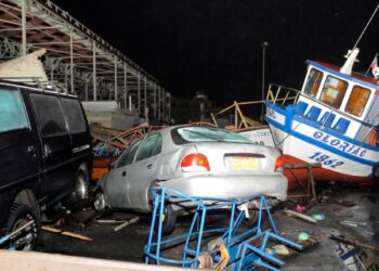 Terremoto de 7,4 remece Chile; autoridades confirman un fallecido