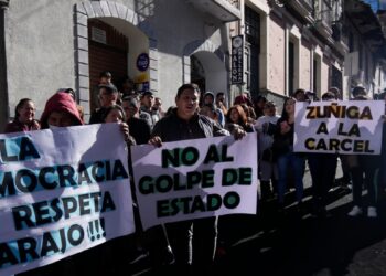 Bolivia convoca a embajador argentino por insinuaciones sobre intento de golpe