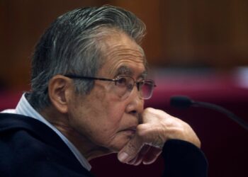 Hija de Alberto Fujimori anuncia que su padre se postulará a la presidencia de Perú en 2026