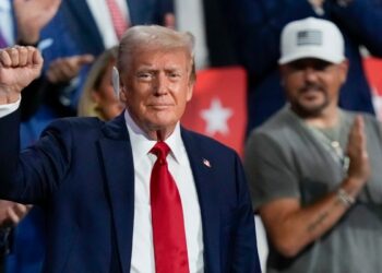 Donald Trump acepta nominación republicana con esperado discurso