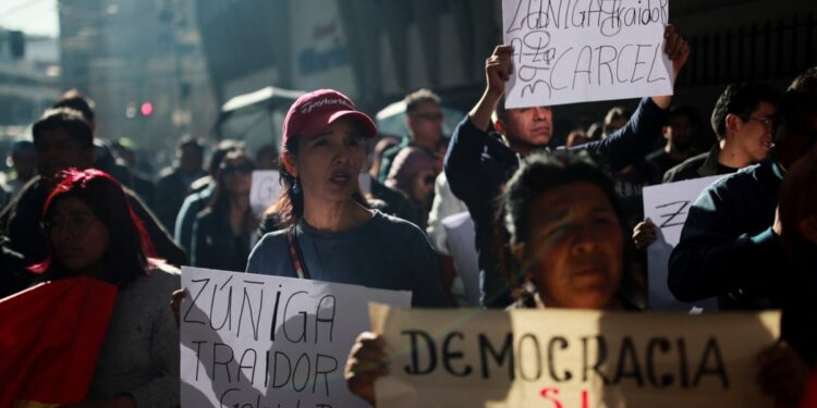 Casa Blanca dice EEUU no tuvo participación alguna en fallido intento de golpe de Estado en Bolivia