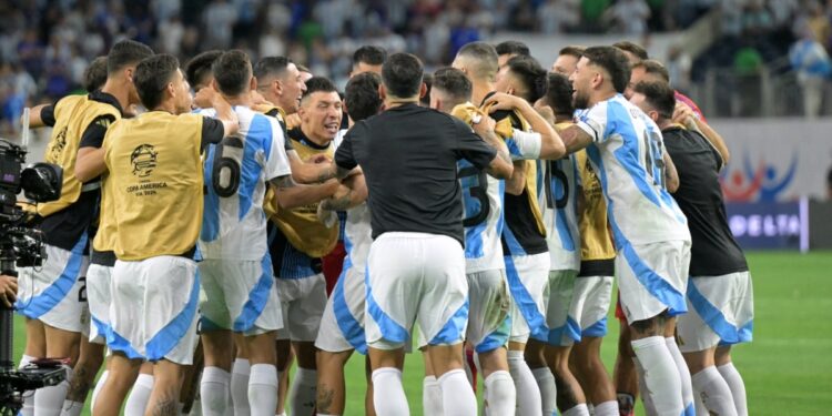 Argentina vence 4-2 por penales a Ecuador y es semifinalista de la Copa América