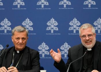 El Vaticano preparará documento sobre mujeres en puestos de liderazgo