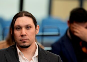 Acusado de intento de asesinato a expresidenta argentina se desvincula del hecho durante juicio