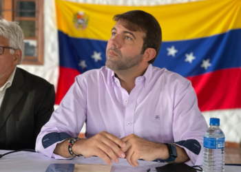 Carlos Prosperi anunció su respaldo a Nicolás Maduro porque garantiza el crecimiento económico y el diálogo