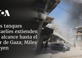 Los tanques israelíes extienden su alcance hasta el sur de Gaza; miles huyen
