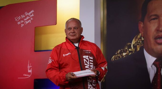 Diosdado Cabello a la derecha fascista: No metan a la FANB en su debate político
