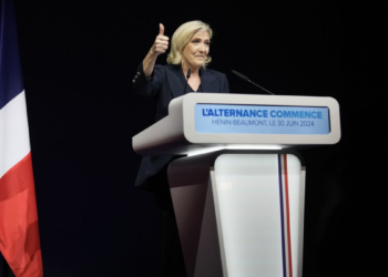 El partido de Le Pen triunfa en la primera vuelta y está más cerca que nunca de gobernar en Francia