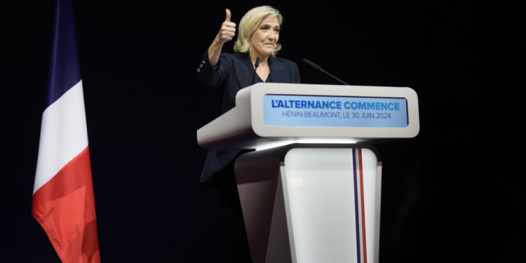 El partido de Le Pen triunfa en la primera vuelta y está más cerca que nunca de gobernar en Francia