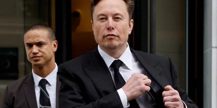 Elon Musk expresó su apoyo a Donald Trump para las elecciones en EEUU y lo calificó como “el mártir vivo”