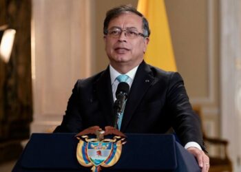 Petro insiste en acuerdo nacional en Venezuela que dé garantías para oposición en comicios