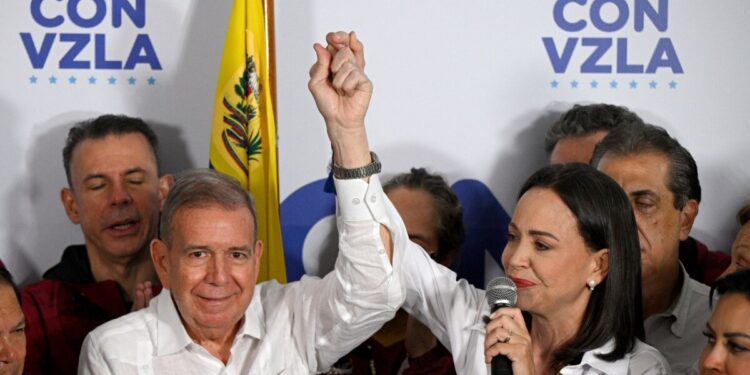 El Consejo Nacional Electoral de Venezuela anunció que el presidente Nicolás Maduro es el ganador de las elecciones del domingo.